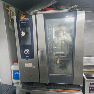 라치오날 10단 자동세척 오븐 팝니다 이미지