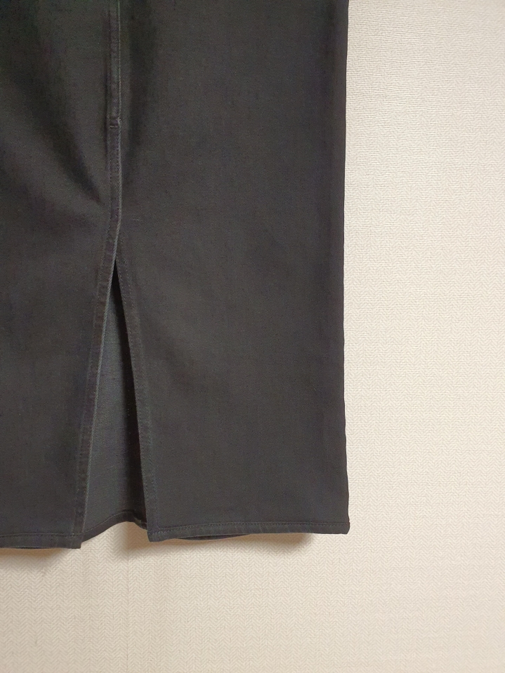 마쥬 MAJE 흑청 슬릿 데님 스커트 44사이즈 정품 이미지