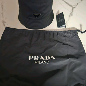 프라다 리나일론 버킷햇 XL 블랙 이미지