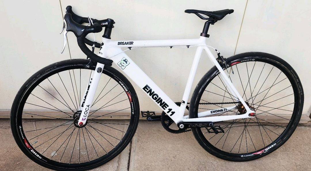 픽시 엔진11 Braker 옴니움 52cm 상태굿 이미지