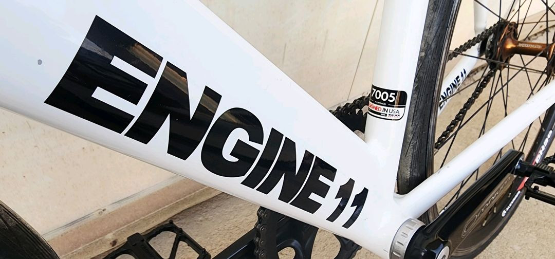 픽시 엔진11 Braker 옴니움 52cm 상태굿 이미지