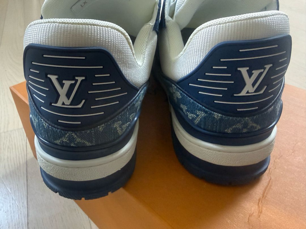 루이비통 LV 트레이너 스니커즈 (남성9사이즈) 이미지
