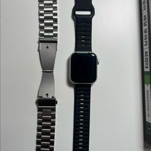 애플워치 SE 실버 40mm + 메탈/스포츠 스트랩 이미지