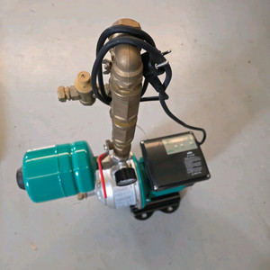 윌로펌프 PBI-L203MA/P 인버터 일체형 가압용 자동 펌프 이미지