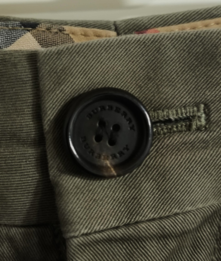 37 버버리 면바지 카키 이미지