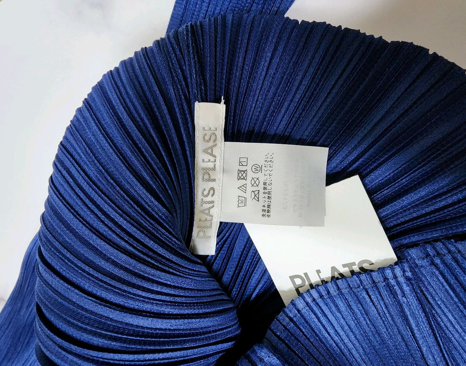 플리츠플리즈 탑 이미지