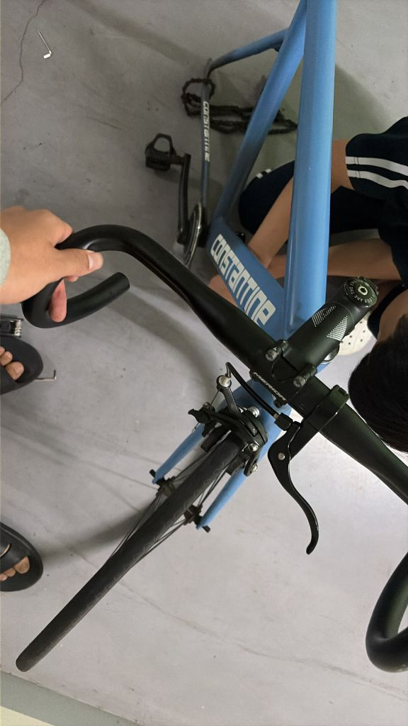 콘스탄틴 버나드 픽시 22년식 프레임,반차 판매/대차 이미지