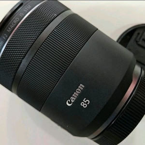 캐논 RF 85mm F2 MACRO IS STM 마크로 접사렌즈 이미지
