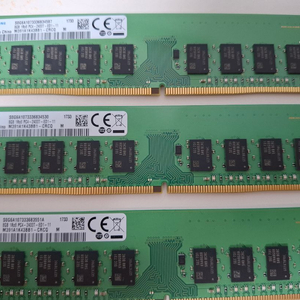 삼성 램 PC4 2400T 8GB 3개 이미지