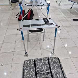 동일 나이스 자동 낚시발판 920x620 동일 나이스 낚시좌대 1600x1000 2대 상태 깔끔해요 이미지