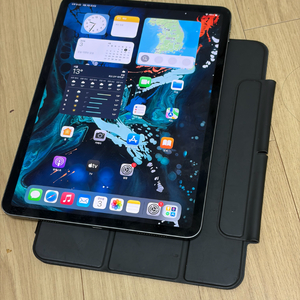 아이패드 프로 11인치 1세대(3세대) 64GB 와이파이 S급+ 케이스 90% 37만 이미지