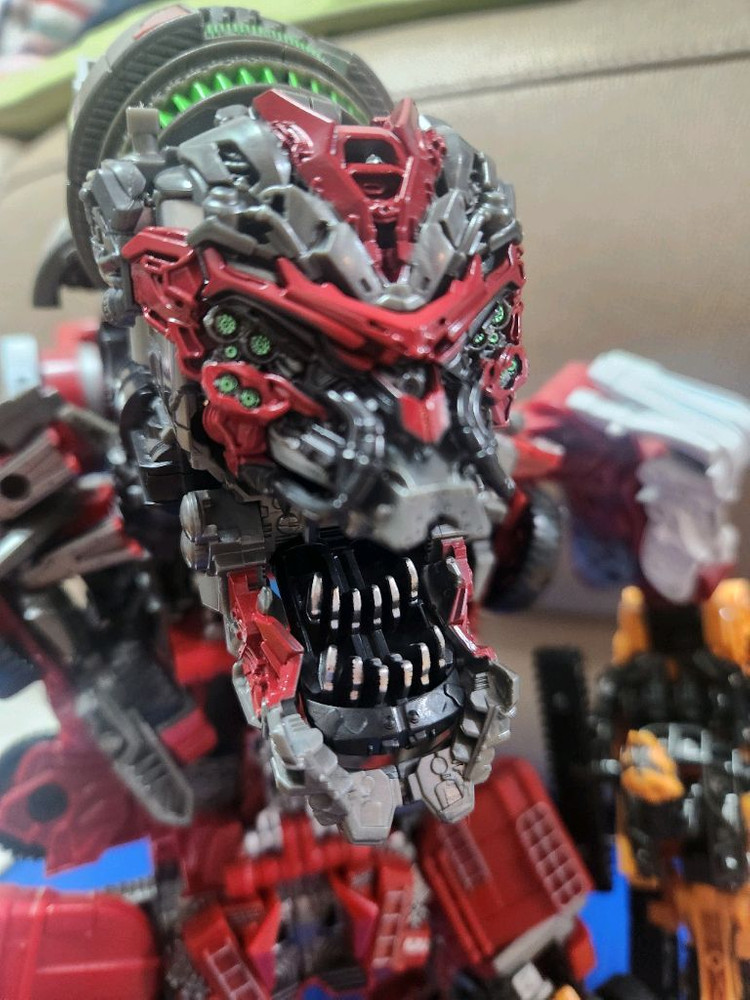 트랜스포머 데바스테이터aoyi 이미지