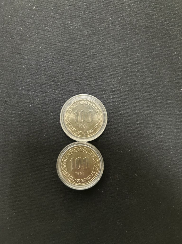 1987년 100원 동전 2개 세트 이미지