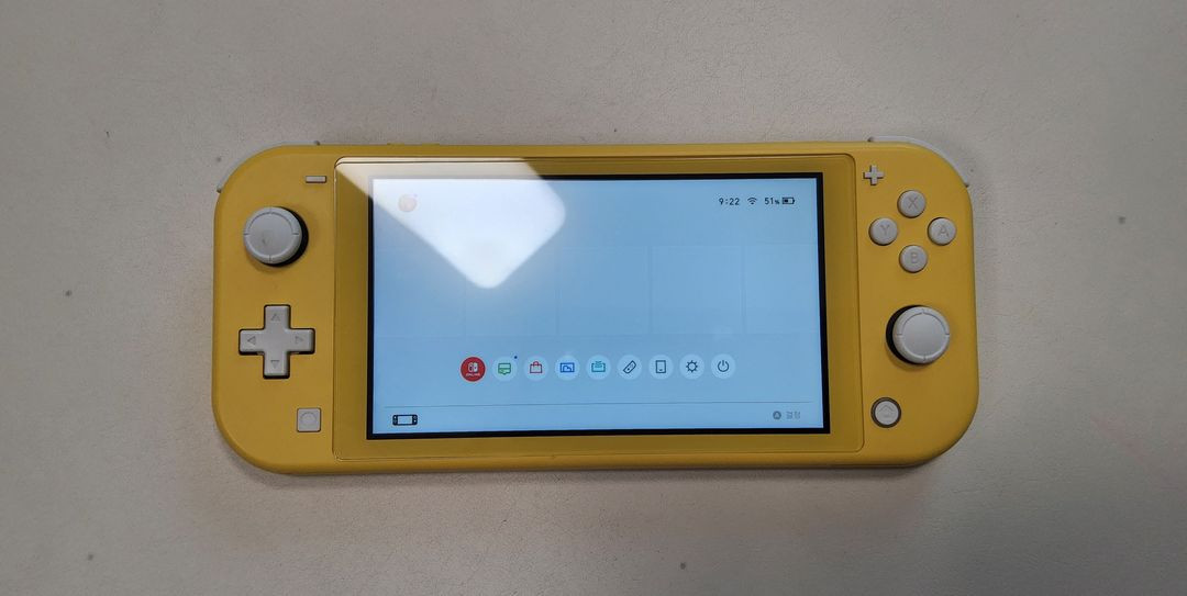 닌텐도 스위치 라이트 일본판 충전기 판매 택포 이미지