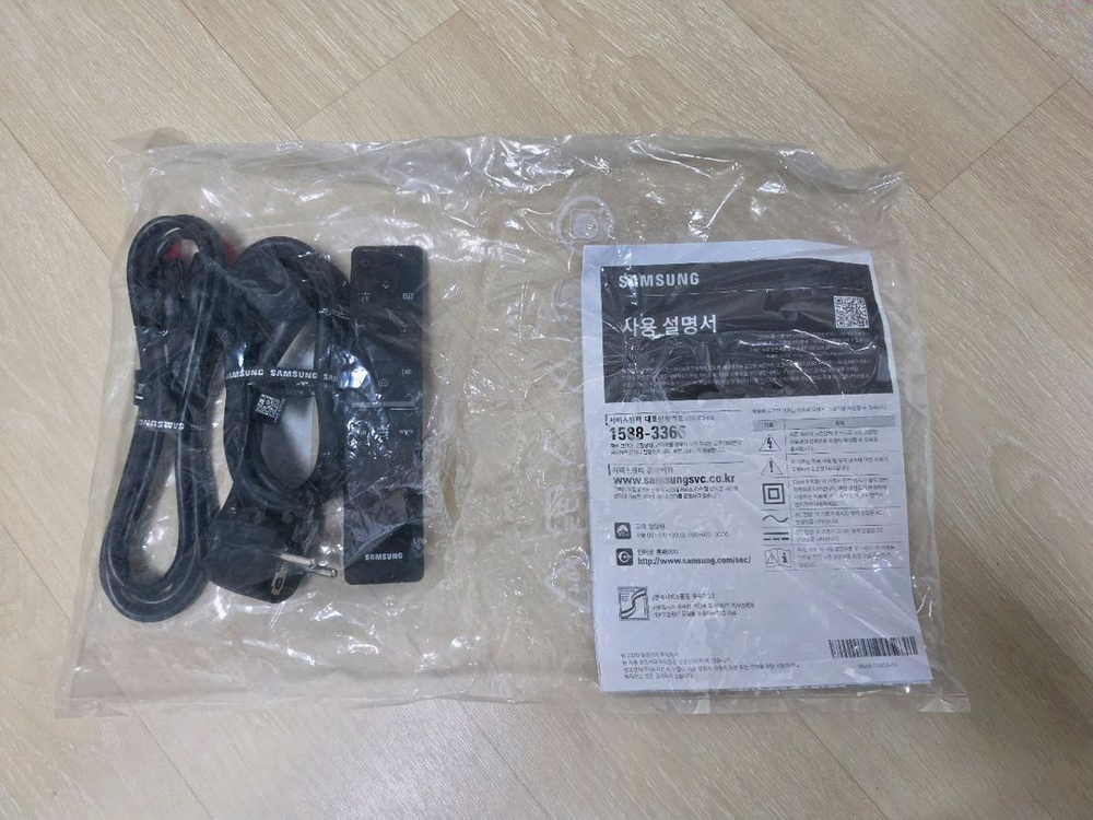 삼성 M5 스마트 모니터 27인치 이미지