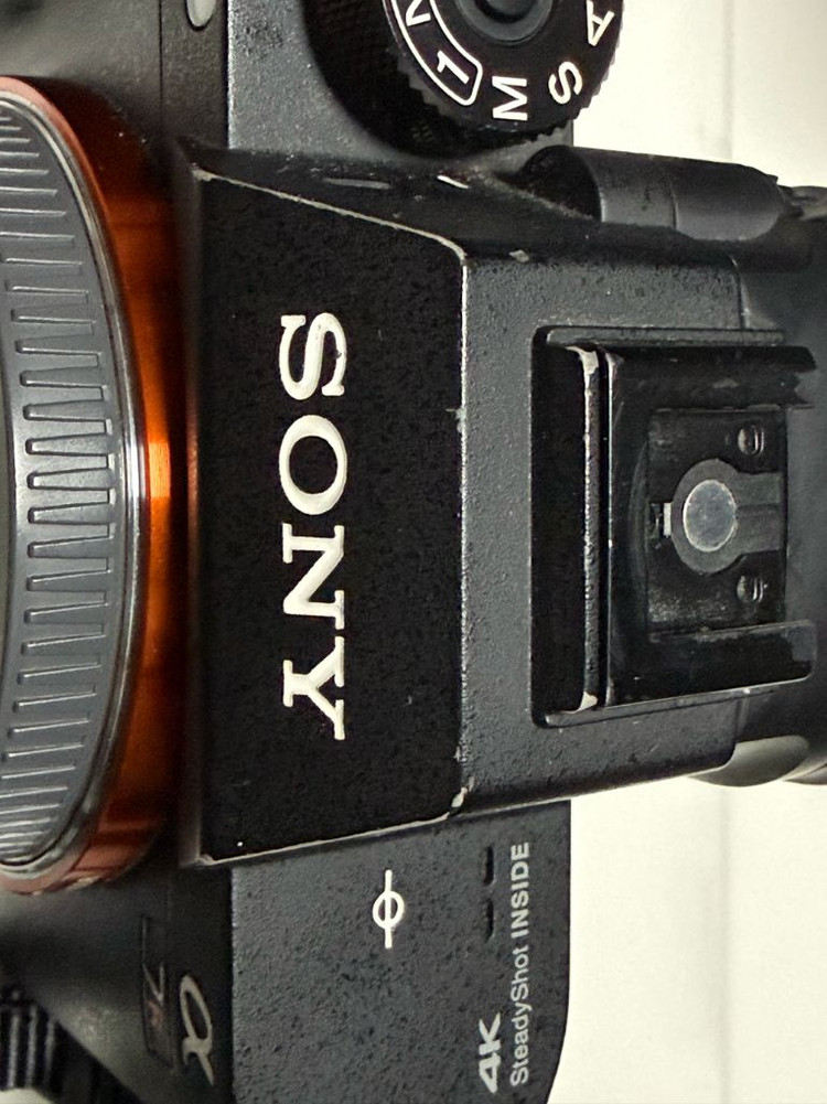 소니 a7r2 미러리스 풀프레임 카메라 이미지