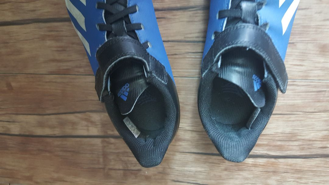 풋살화 235 240 아디다스 나이키 벨크로 찍찍이 이미지