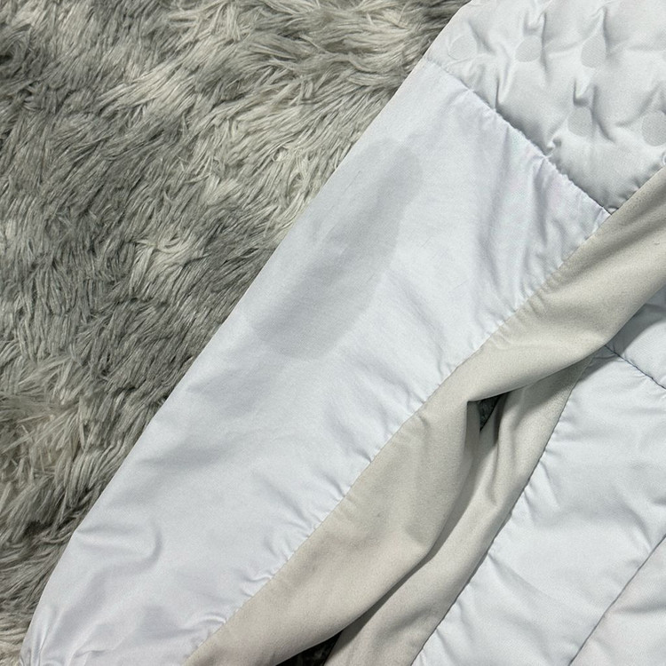 나이키 에어로로프트 자켓 L 이미지