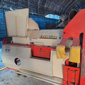 발산 흡입식 콩 탈곡기 이미지