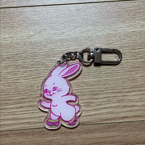 뉴진스 토끼 키링 핑크 (개봉) 이미지