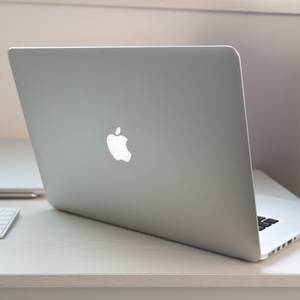 맥북 프로레티나 15인치 (Mid 2015년형) 이미지