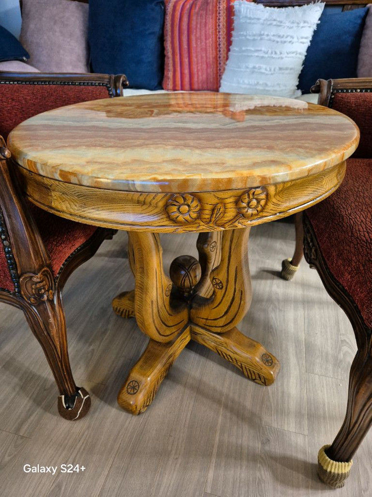 빈티지 원목 의자 2개 + 원형 대리석 테이블 세트 이미지