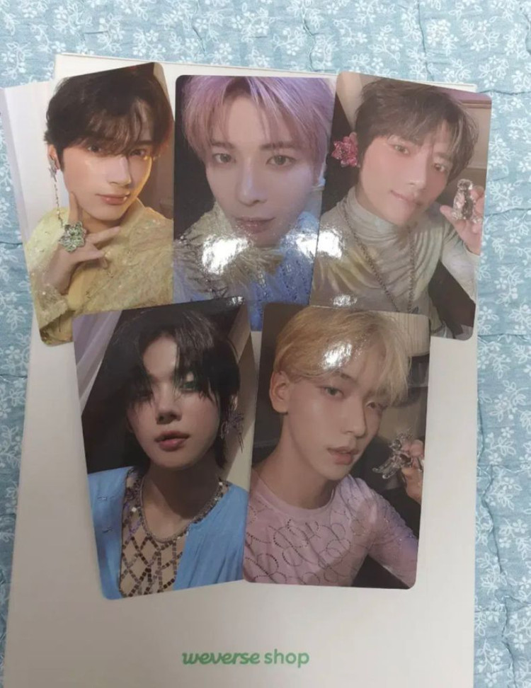 투바투 템테이션 앨범 풀세트 일괄 판매 (위버스특전, 포카 포함) 이미지