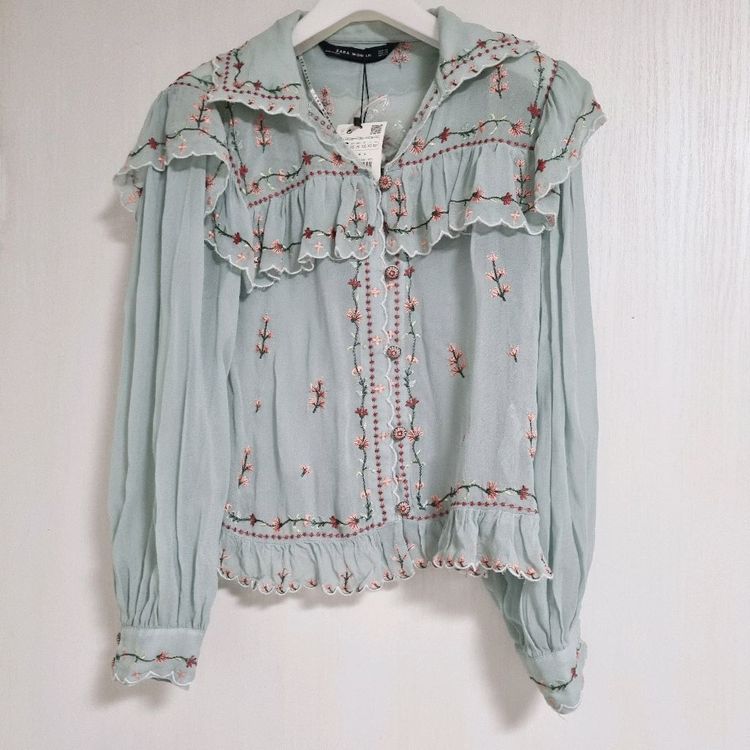 자라 플라워 블라우스 XS / 자수 아플리케 청순 여리여리 레이스 시스루 이미지