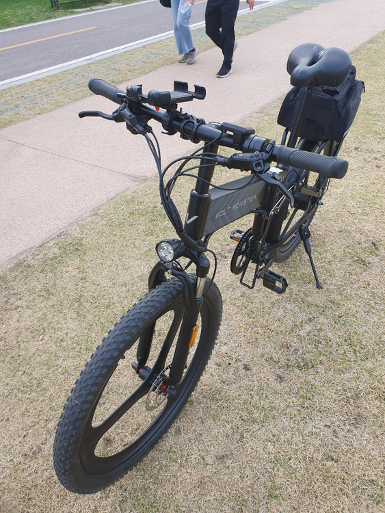 볼트몬스터 VT700 26인치 접이식 전기자전거 이미지