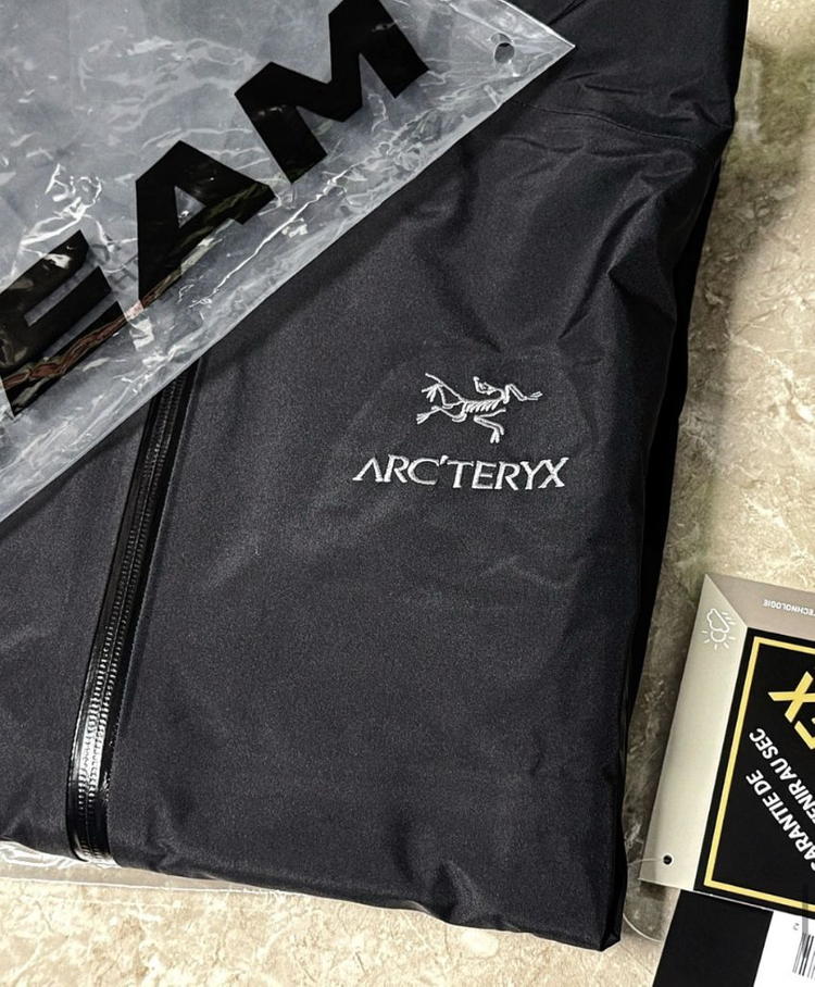 아크테릭스 베타 바람막이 이미지