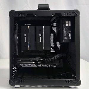 라이젠5700X + RTX5060Ti ITX 미니PC 컴퓨터 이미지