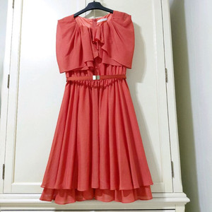 (새상품)모조에스핀 원피스 (미샤마인오브제오즈세컨레니본시슬리타임산드로시스템sjsj지고트미니멈듀엘지컷) 이미지