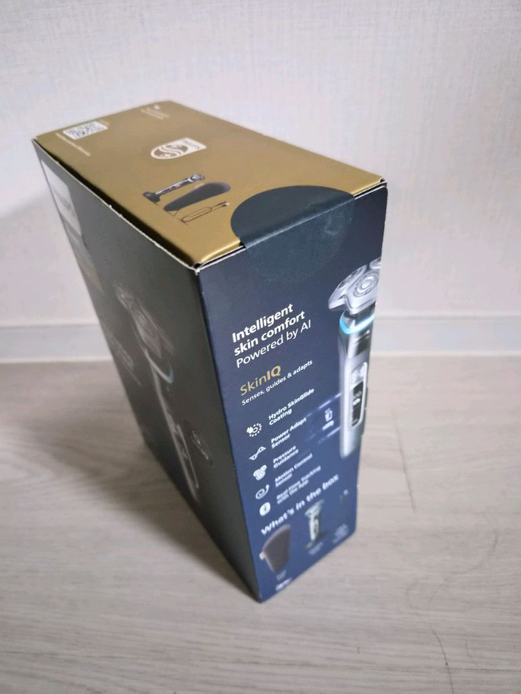 필립스 코리아 i9000 프레스티지 전기면도기 이미지