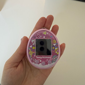 다마고치 썸 메르헨 핑크 이미지