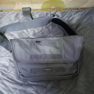 팀벅2 메신저가방 이미지