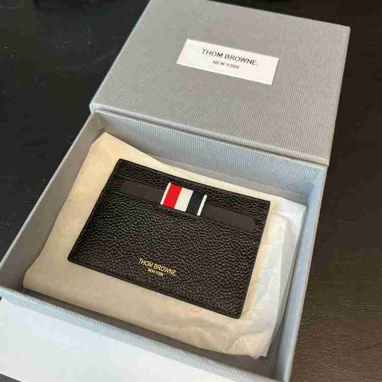 톰브라운 삼선 페블 그레인 레더 카드 홀더 카드지갑 새제품 팝니다. Thom Browne MAW020L-00198 이미지