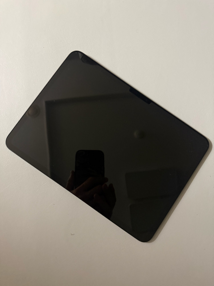 (가격포기 오늘만)a급 아이패드 프로 11 M4 256g+매직키보드+기타 구성품 이미지