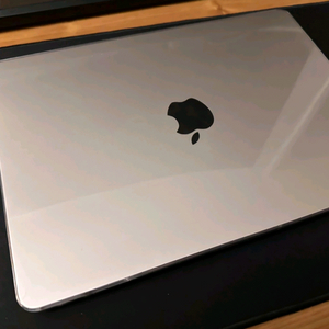 맥북에어 M2/24GB/512GB 이미지