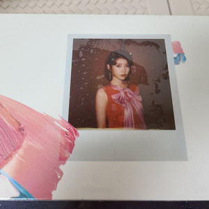 [미개봉/새상품] 아이유(IU) 4집 팔레트(Palette) 정규 앨범 판매합니다 이미지