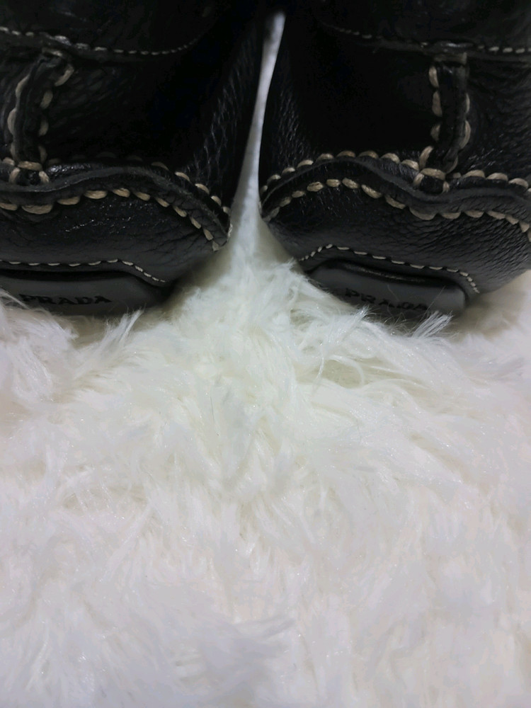 프라다 여성로퍼 37(정품) 이미지