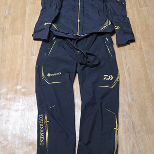 다이와 토너먼트 낚시복 XL 이미지