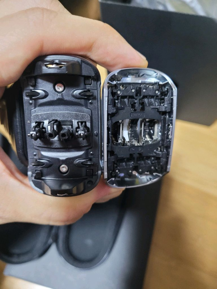 브라운면도기 s9 pro 전기면도기 풀세트 이미지