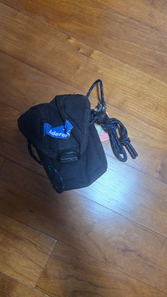 아더에러 이스트팩 슬링백 이미지