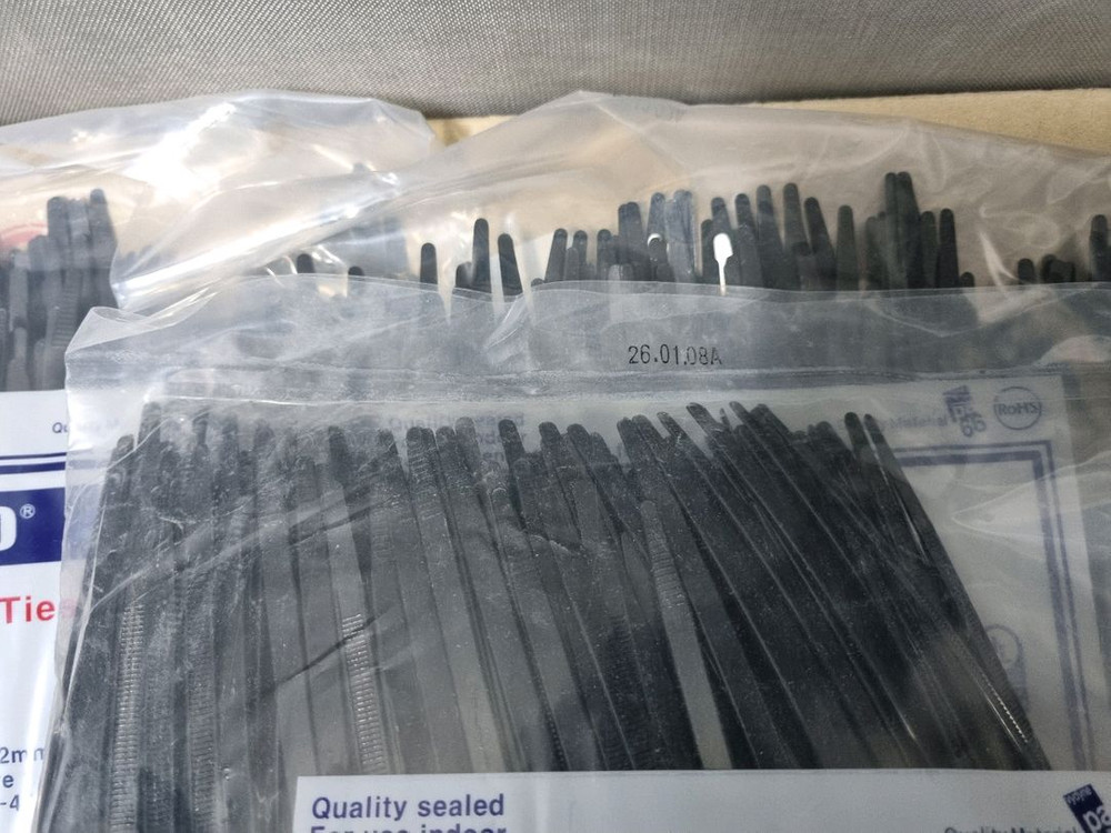 케이블타이 이미지