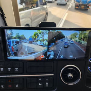 화물차,탑차,버스 블랙박스 겸용 후방카메라 이미지