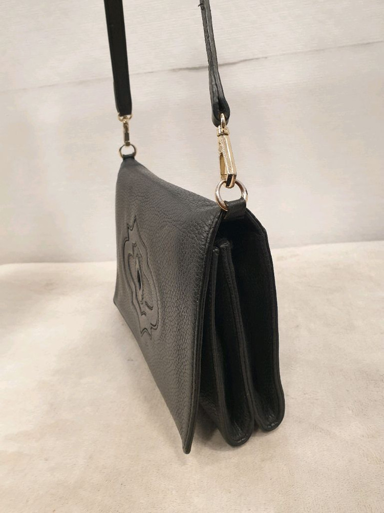 오야니 블랙 가죽 엠보싱 크로스백 가방 이미지