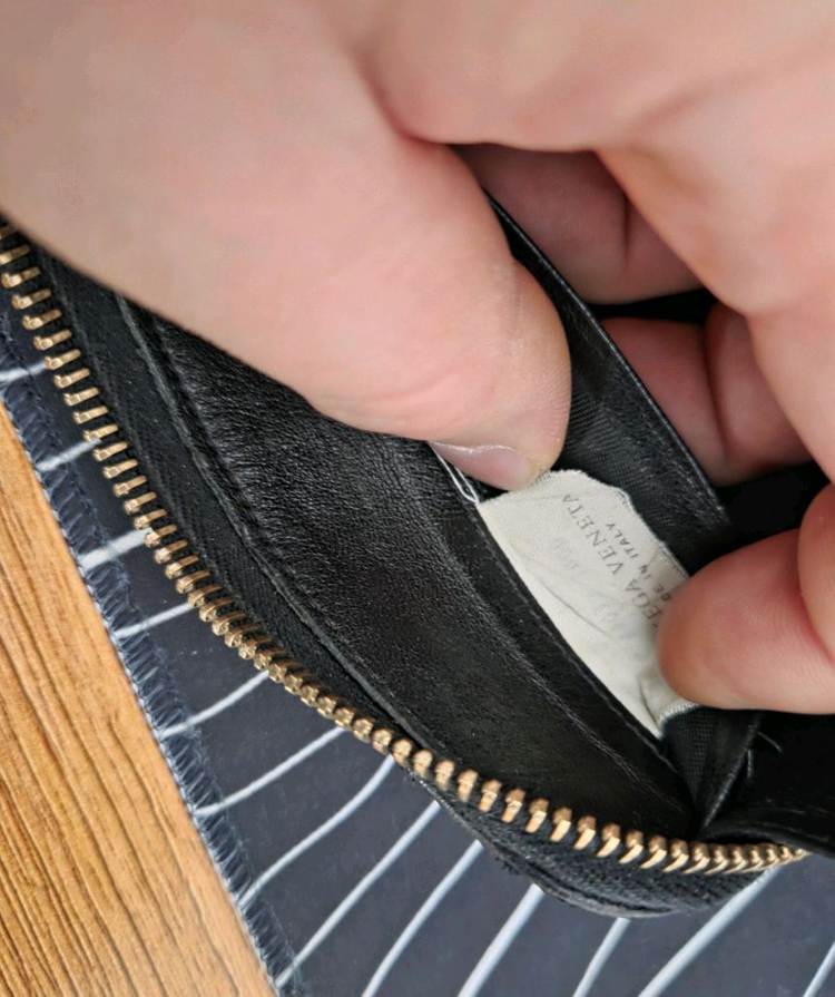 보테가 정품 장지갑 판매및 교환 이미지