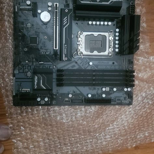 ASRock B660M Pro RS/D5 메인보드 이미지