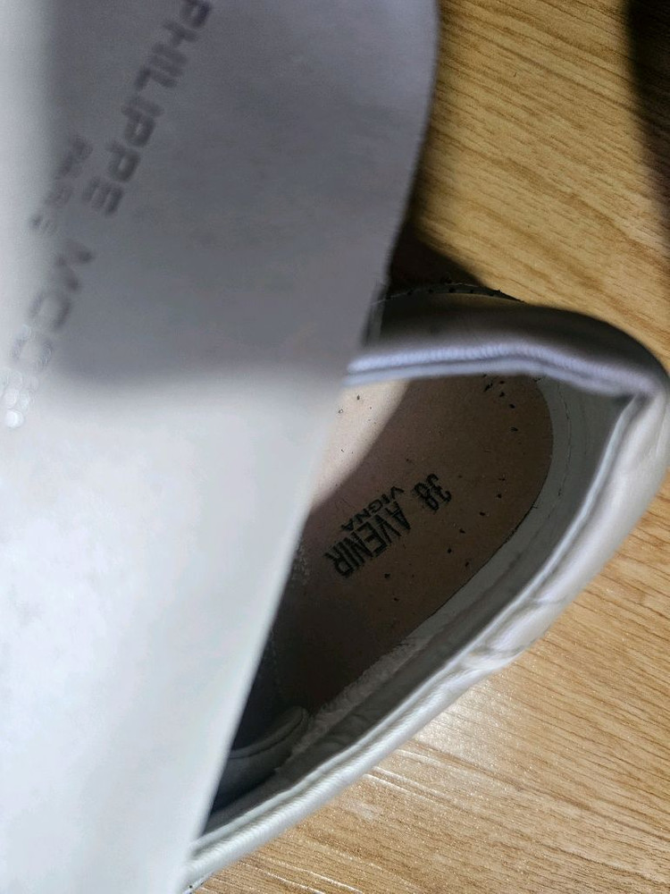 필립모델 스니커즈 실버 38사이즈(240mm) 이미지