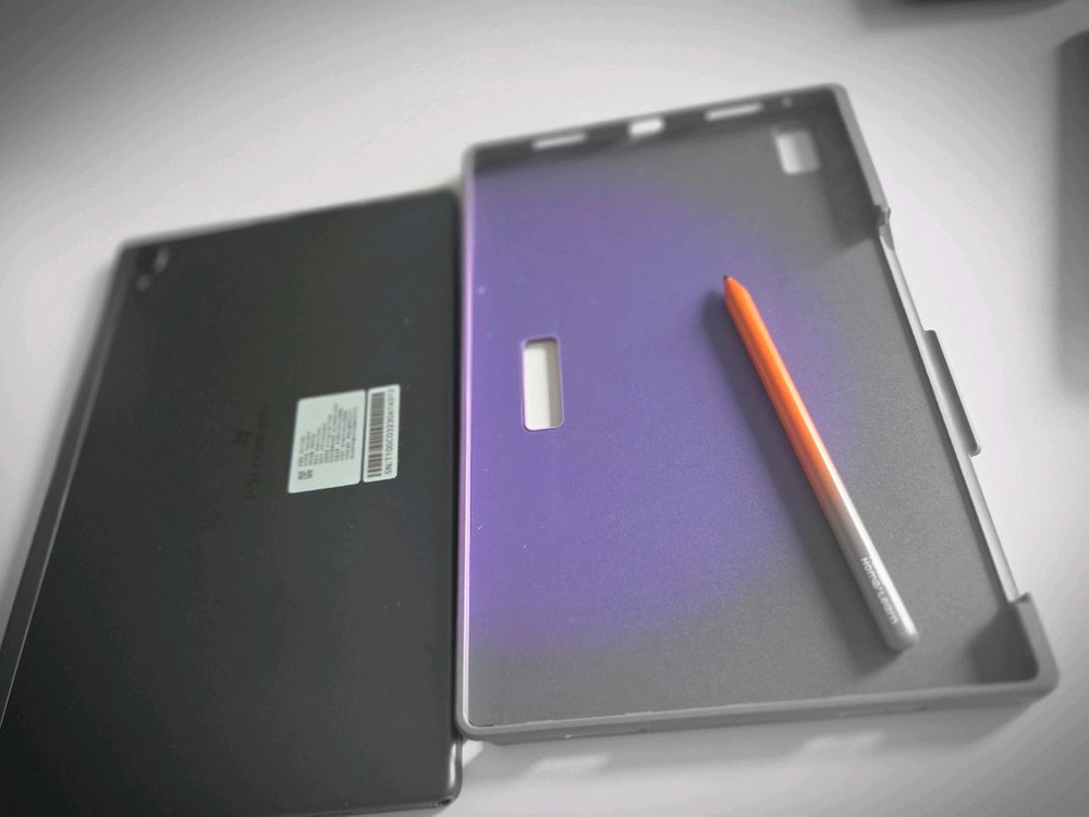 홈런 태블릿(ISE-T100C) + 펜/키보드 세트 이미지